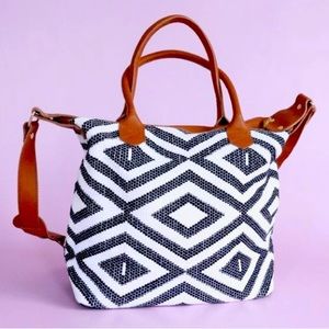 Tribe Alive NWOT Woven Print Crossbody Handbag